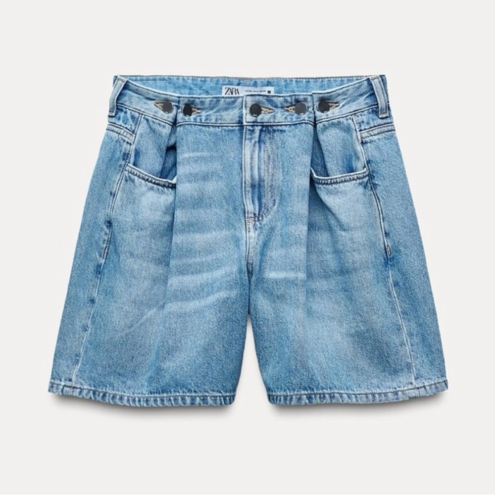 Zara Blue Jean Shorts High-Waisted Relaxed Fit Size 6 NWT